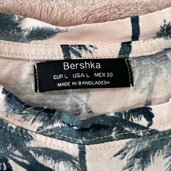Bershka blouse size L - Picture 3 of 4